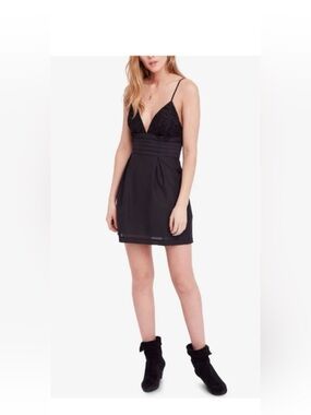 Free People Black Spaghetti-Strap Mini Dress - Classic Evening Style size 4